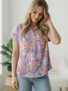 Lavender Floral Short Sleeve Popover Blouse